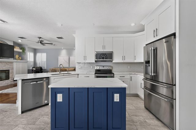 460 ALINOLE LOOP, Lake Mary, FL 32746