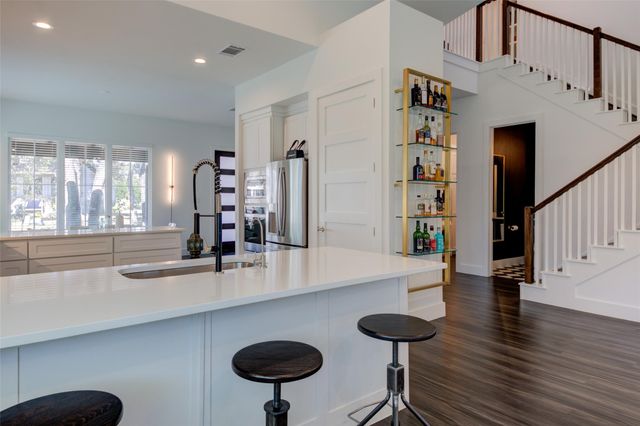 170 Bunker Ranch BLVD 64, Dripping Springs, TX 78620