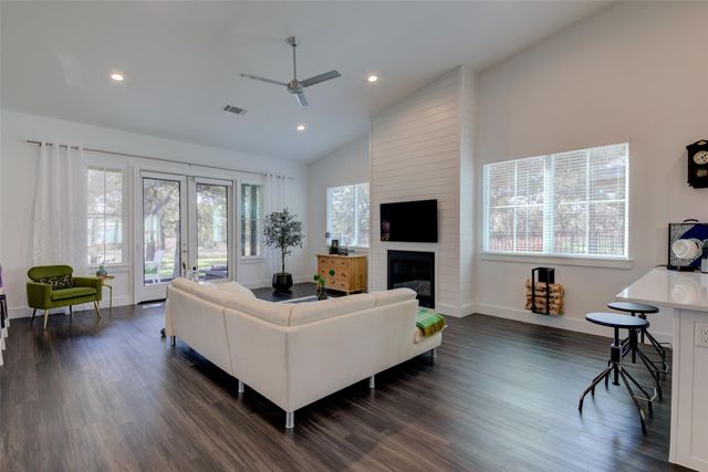 170 Bunker Ranch BLVD 64, Dripping Springs, TX 78620