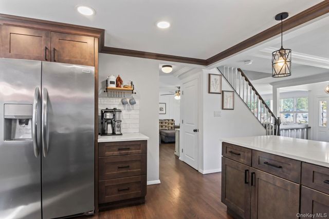14 Mountain Street, Lake Ronkonkoma, NY 11779