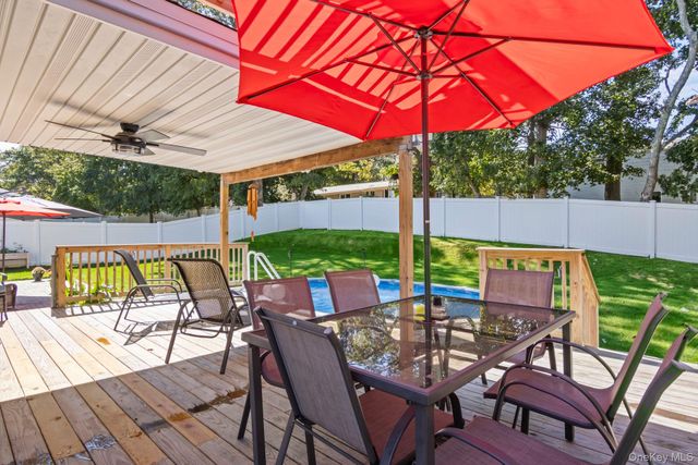 14 Mountain Street, Lake Ronkonkoma, NY 11779