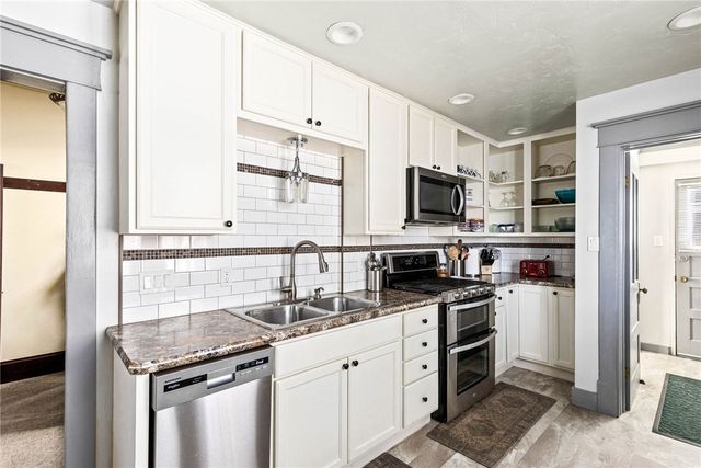 802 5th Avenue S, Lewistown, MT 59457