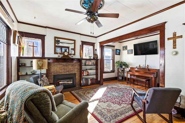 802 5th Avenue S, Lewistown, MT 59457