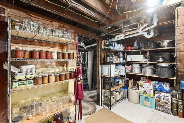 802 5th Avenue S, Lewistown, MT 59457