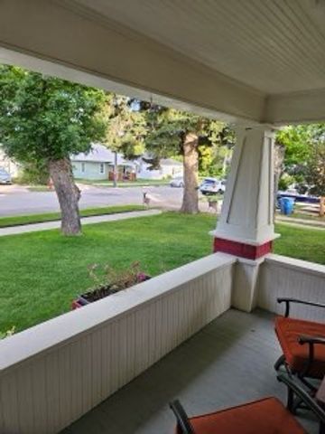 802 5th Avenue S, Lewistown, MT 59457