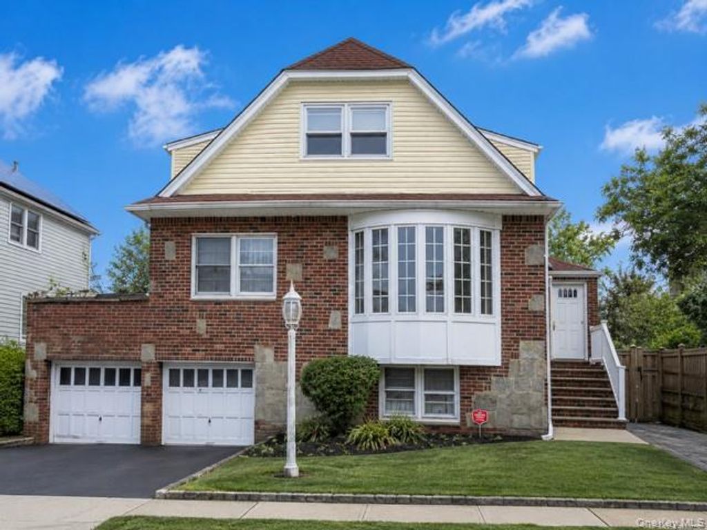 312 E Beech Street Main, Long Beach, NY 11561