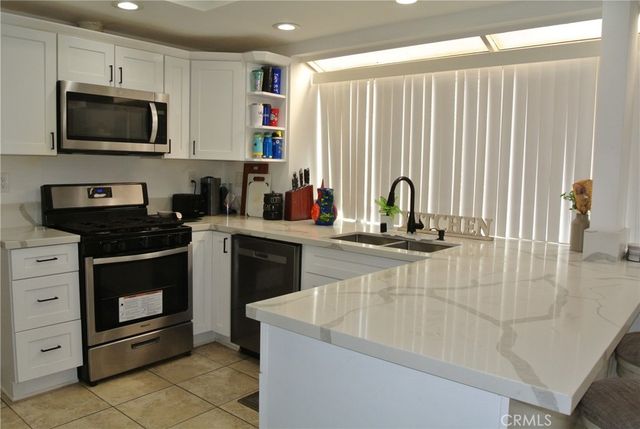 27702 Bridlewood, Castaic, CA 91384