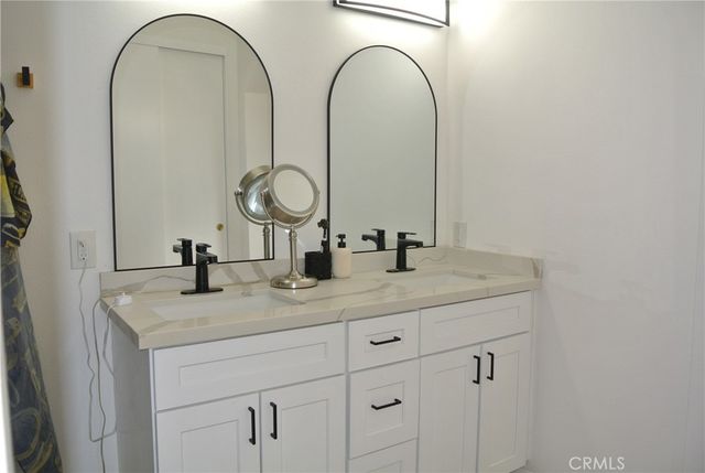 27702 Bridlewood, Castaic, CA 91384