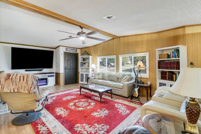 7750 SE Shenandoah Drive, Hobe Sound, FL 33455
