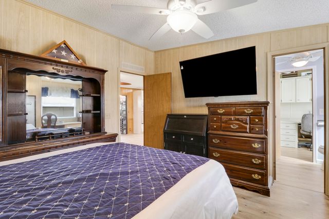 7750 SE Shenandoah Drive, Hobe Sound, FL 33455