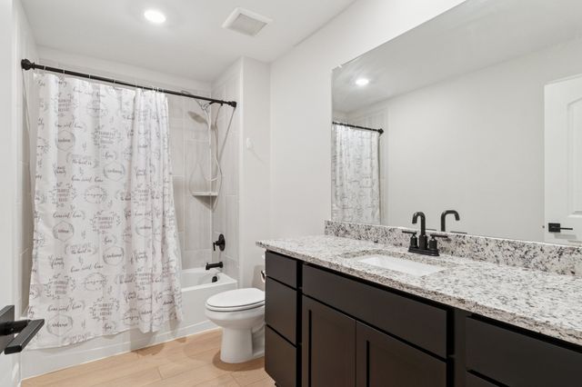 1305 Butler Avenue, Princeton, TX 75407