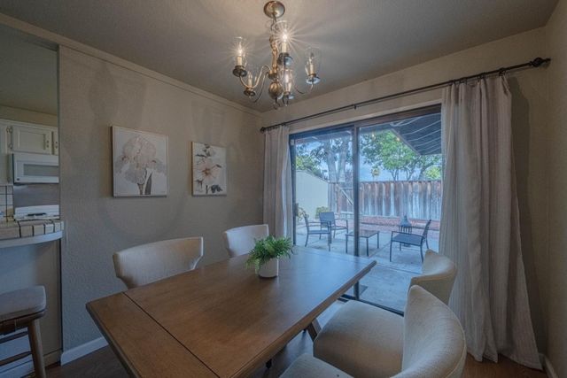 330 Woodside Drive 104, Salinas, CA 93901