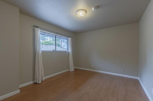 330 Woodside Drive 104, Salinas, CA 93901