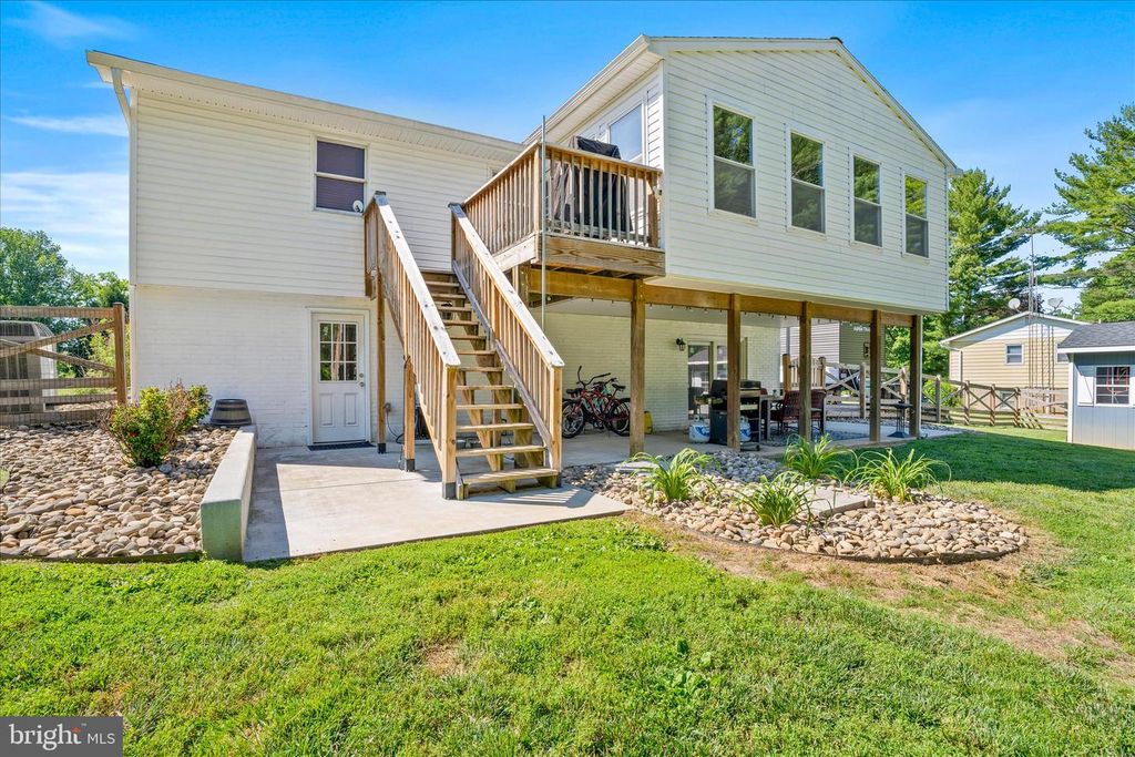 Image 24 of property listing at 21609 KELSO DR, Hagerstown, MD 21742