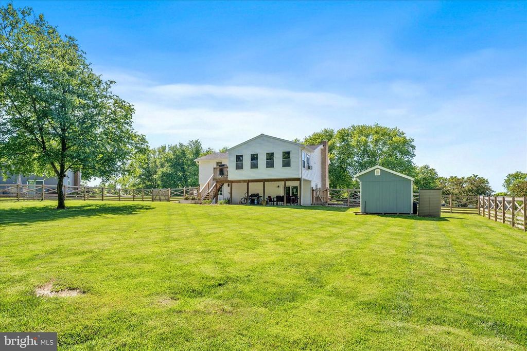 Image 28 of property listing at 21609 KELSO DR, Hagerstown, MD 21742