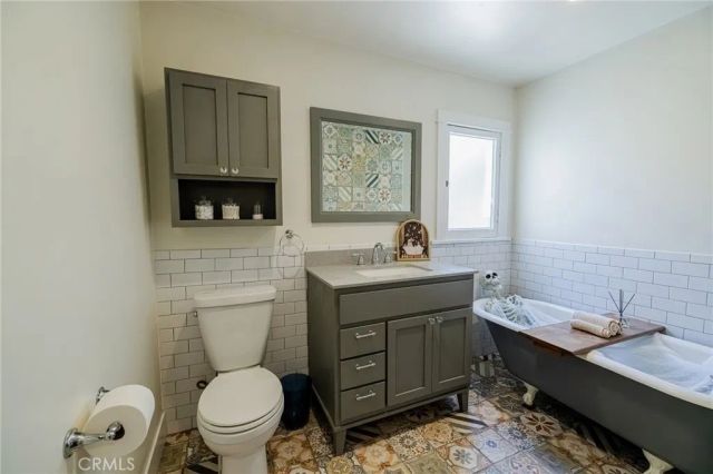630 W Wilshire, Fullerton, CA 92832