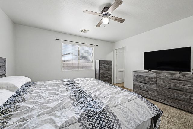 1385 E Kelsi Avenue, San Tan Valley, AZ 85140