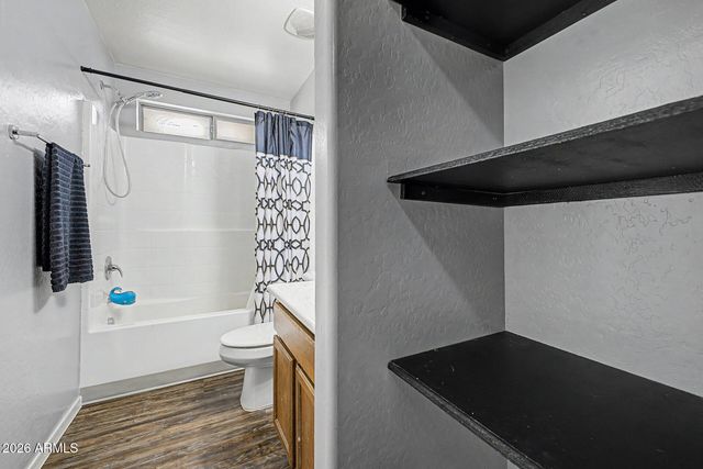 1385 E Kelsi Avenue, San Tan Valley, AZ 85140