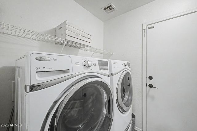 1385 E Kelsi Avenue, San Tan Valley, AZ 85140