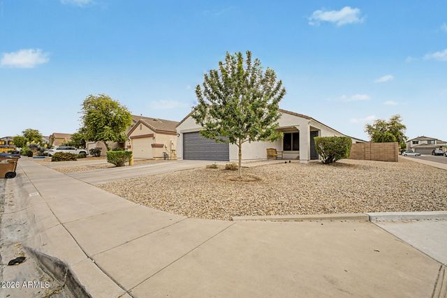 1385 E Kelsi Avenue, San Tan Valley, AZ 85140