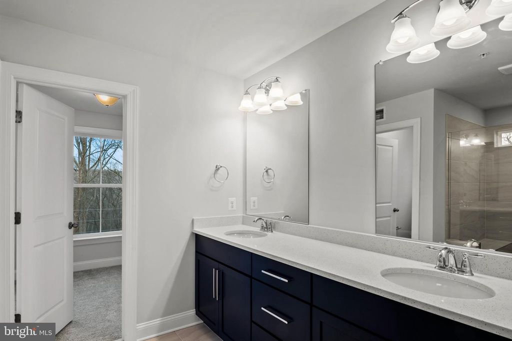 Image 37 of property listing at 4496 ILCHESTER RD, Ellicott City, MD 21043