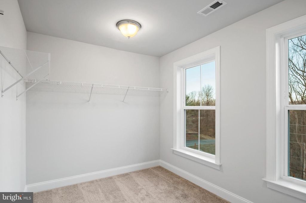 Image 38 of property listing at 4496 ILCHESTER RD, Ellicott City, MD 21043