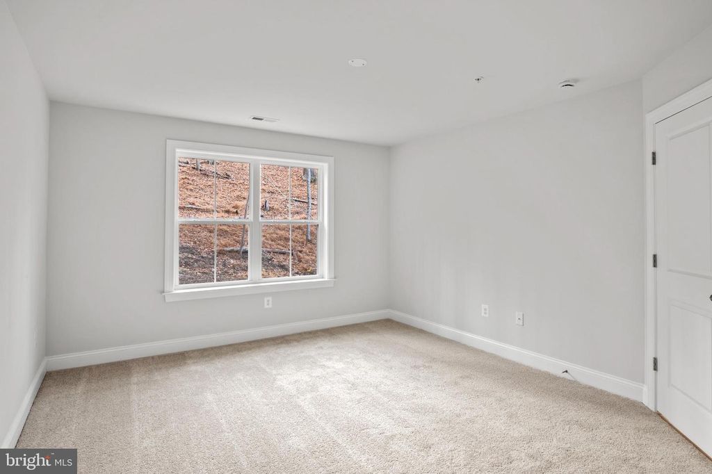 Image 45 of property listing at 4496 ILCHESTER RD, Ellicott City, MD 21043