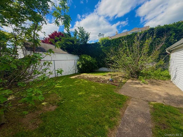 6 Wilson Street, East Rockaway, NY 11518