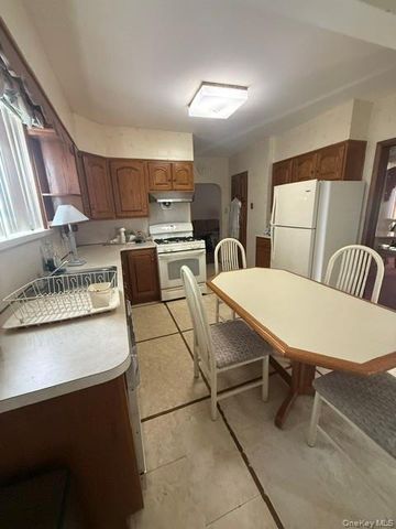 6 Wilson Street, East Rockaway, NY 11518