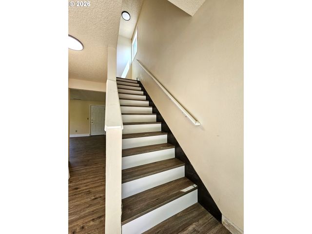 4343 GRANT St, West Linn, OR 97068