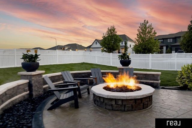 21825 H Street, Elkhorn, NE 68022