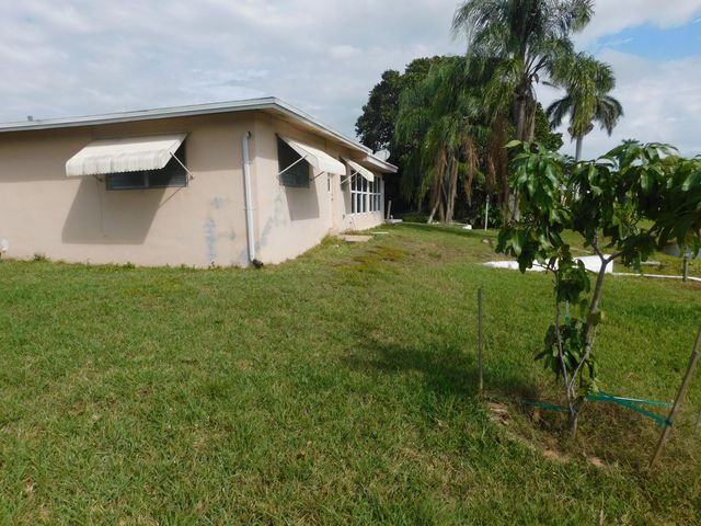 1250 NW 63rd Way, Margate, FL 33063