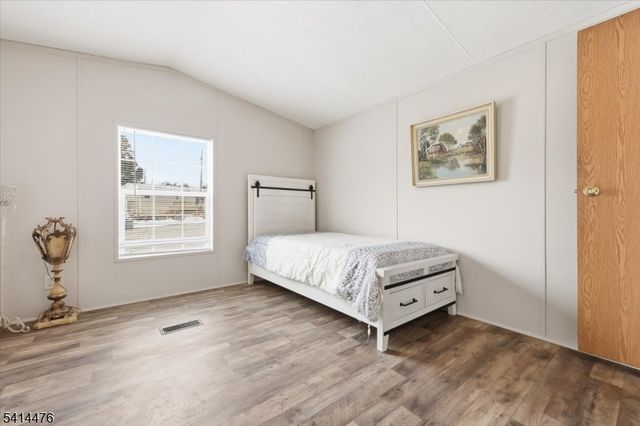 28 Daniel Lane, Rockaway Boro, NJ 07866