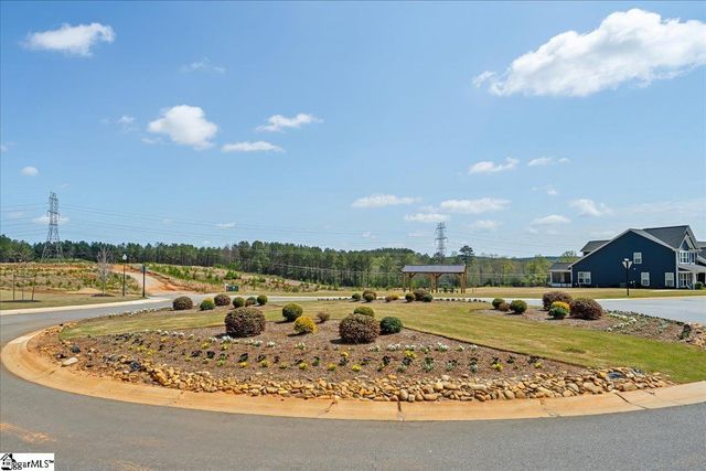 215 Founders Boulevard, Central, SC 29630