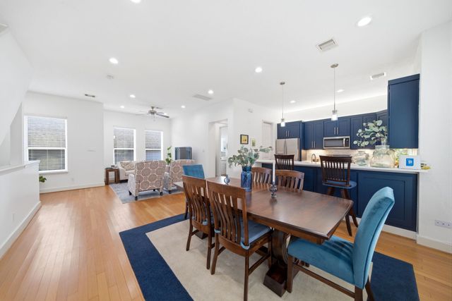 1910 Fletcher Street, Houston, TX 77009