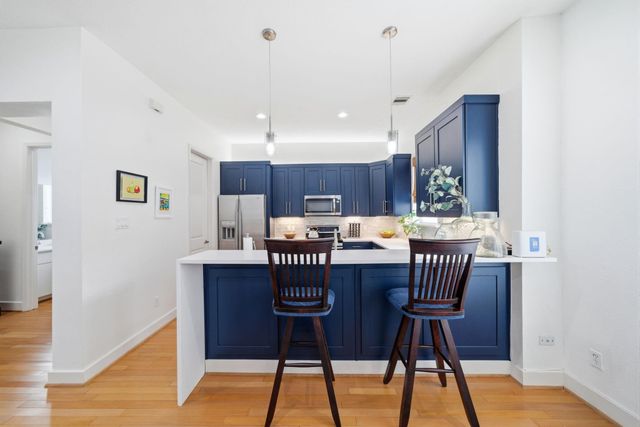 1910 Fletcher Street, Houston, TX 77009