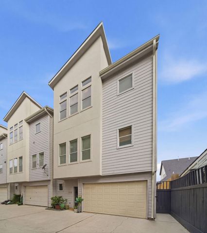 1910 Fletcher Street, Houston, TX 77009