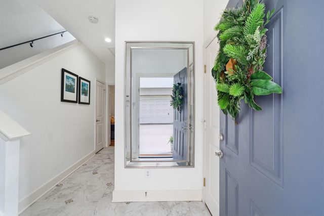 1910 Fletcher Street, Houston, TX 77009