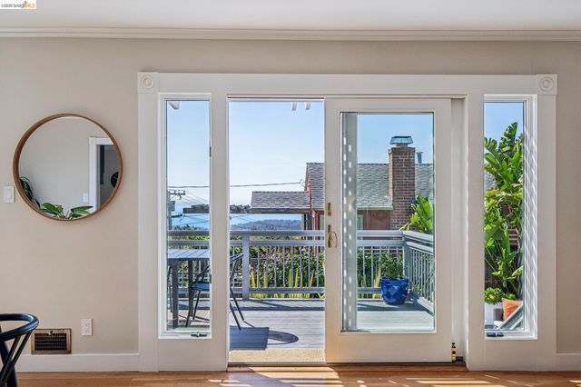 290 Colgate Ave, Kensington, CA 94708