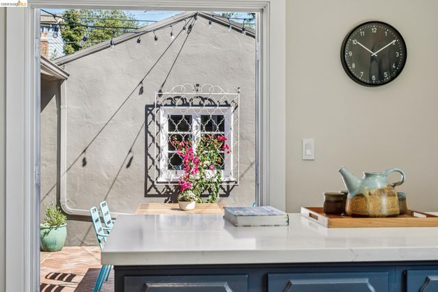 290 Colgate Ave, Kensington, CA 94708