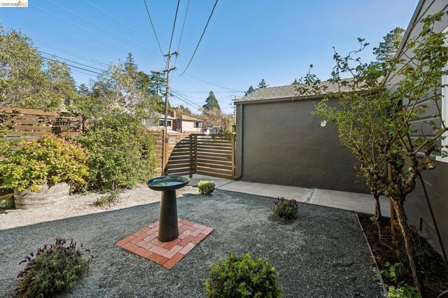 290 Colgate Ave, Kensington, CA 94708