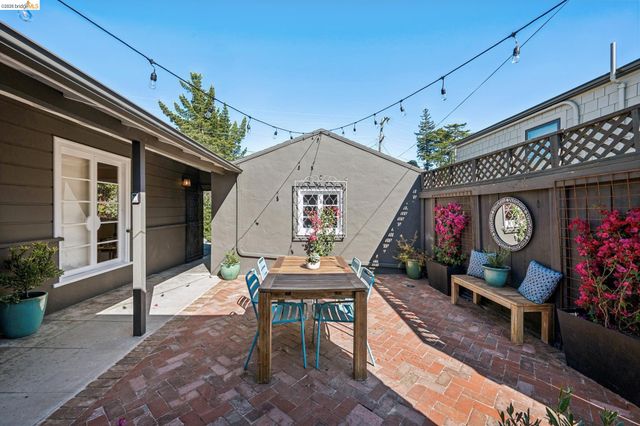 290 Colgate Ave, Kensington, CA 94708