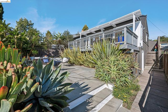 290 Colgate Ave, Kensington, CA 94708