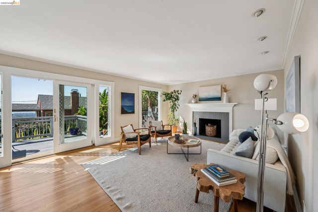 290 Colgate Ave, Kensington, CA 94708