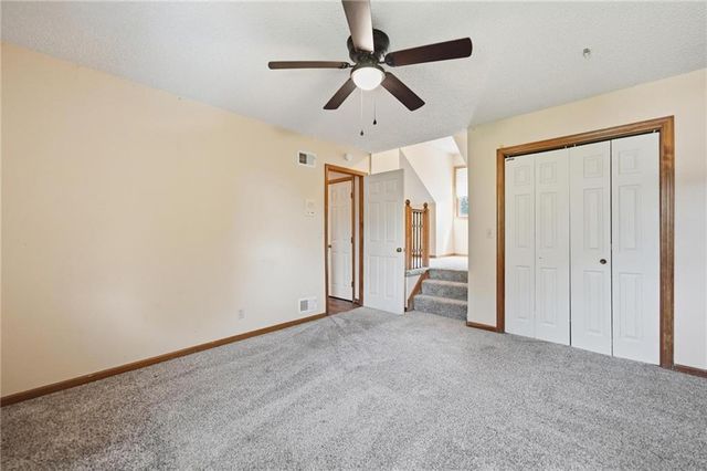 4100 NE SHADY LANE Drive, Gladstone, MO 64119