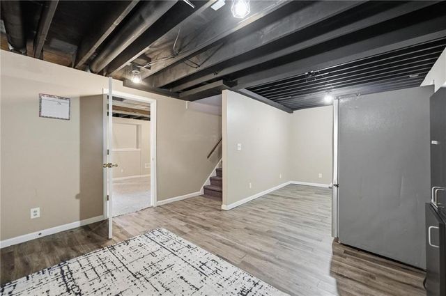 4100 NE SHADY LANE Drive, Gladstone, MO 64119