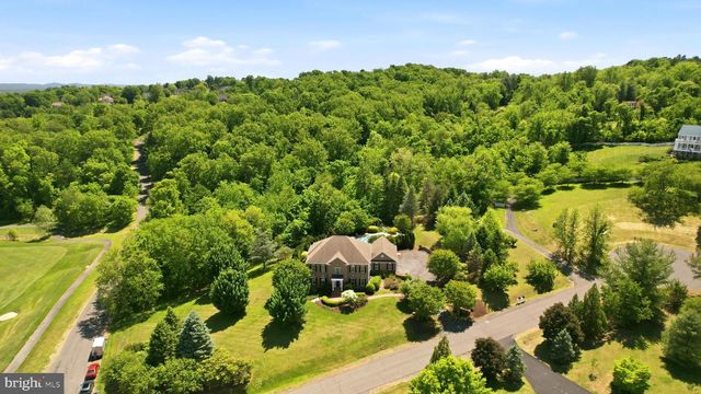35191 DORNOCH CT, Round Hill, VA 20141