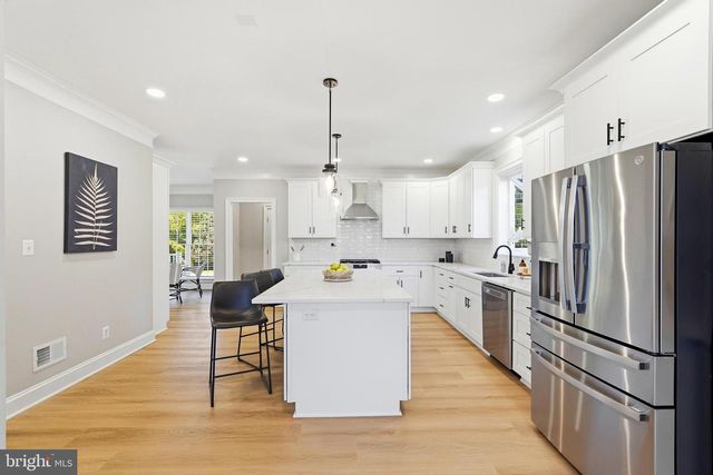 35191 DORNOCH CT, Round Hill, VA 20141