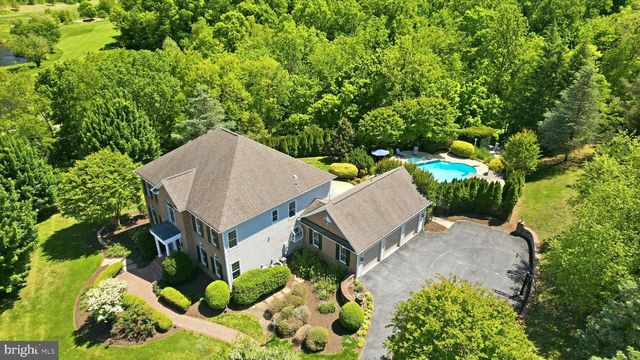 35191 DORNOCH CT, Round Hill, VA 20141