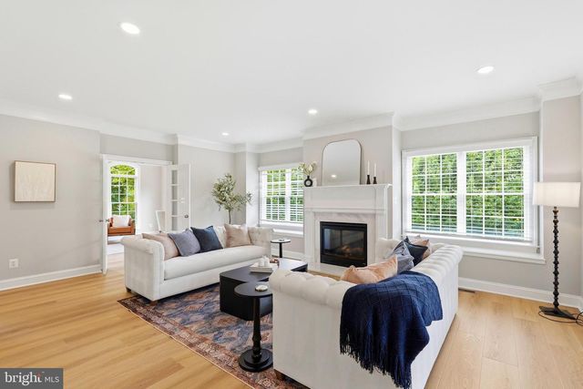 35191 DORNOCH CT, Round Hill, VA 20141